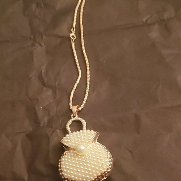 Super cute Necklace - 3 for $20 - Picture 4 of 4